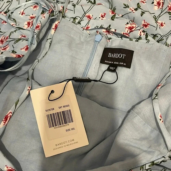 NWT!! Bardot - Rouched Floral Midi Dress In Sky Roses - Size 10/L - Picture 5 of 10